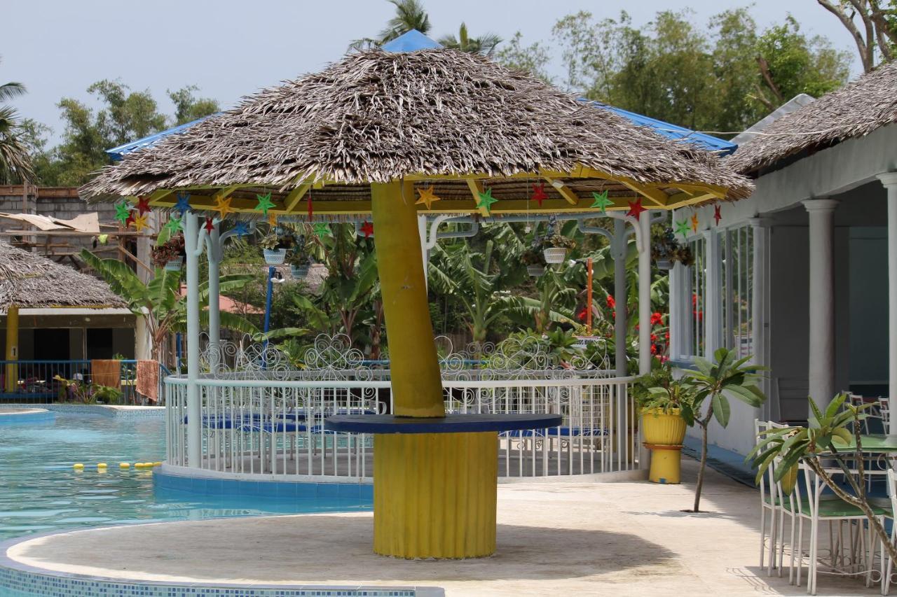 Sweetwater Resort Zamboanguita  Exterior foto